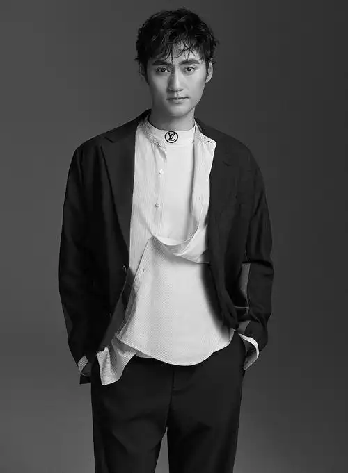 袁弘hong yuan的图片