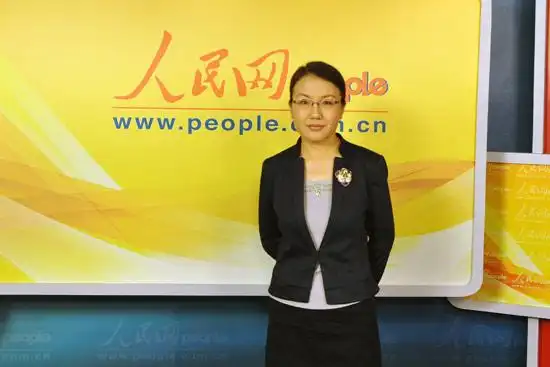 6月24日,著名军事问题专家,国防大学教授李莉大校做客强国论坛