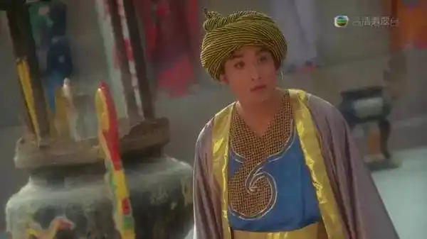 可能在许多80,90后的脑海中,对梁家辉最深的印象就是《 东成西就》中