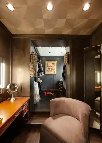 【海量高清图】60款香艳化妆间 爱美mm必收!