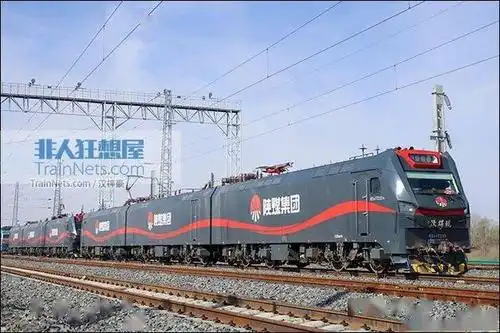 神华大功率交流传动电力机车