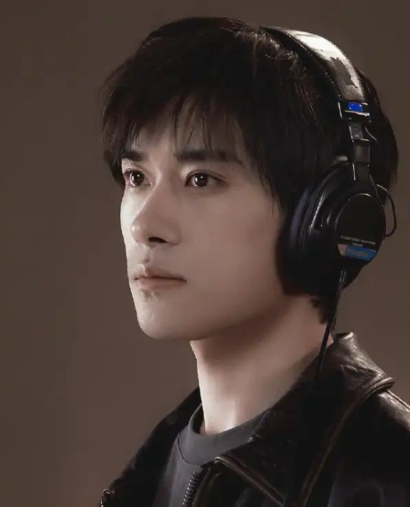 韦礼安,陈意涵,刘浩存,希林娜依·高,吴奇隆,王大陆,林心如,信,关晓彤