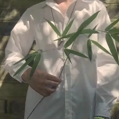 高清好看的男部位头像衬衫图片