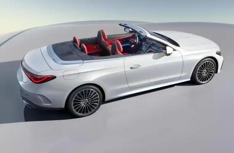 优雅又暴躁!新一代奔驰cle双门轿跑车亮相