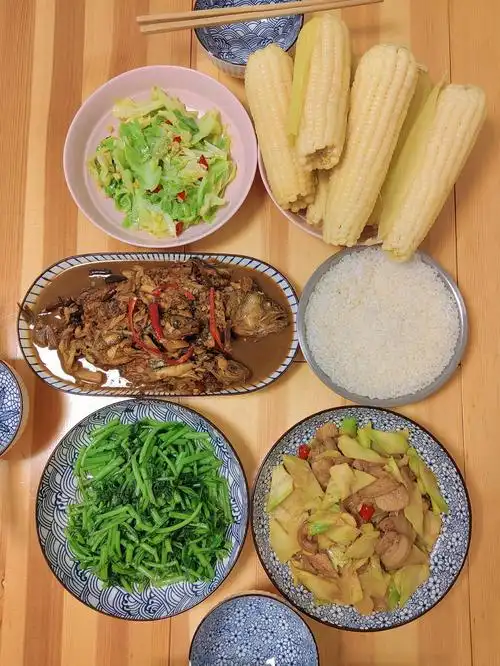 普通家庭吃什么之午餐篇