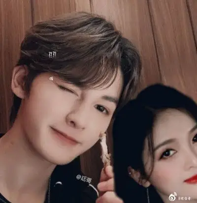 吴宣仪朱正廷.纯属头像上升爱豆 2传注明程佳音.