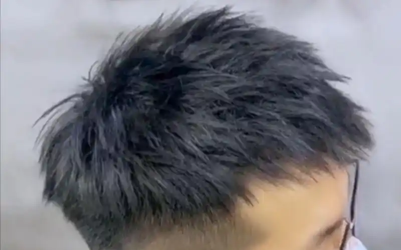 【男生发型】立体飞机碎盖 m头完美掩盖 阳光帅气_哔哩哔哩_bilibili