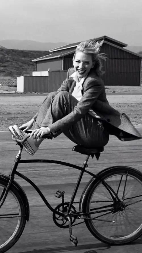 欧美风壁纸锁屏黑白