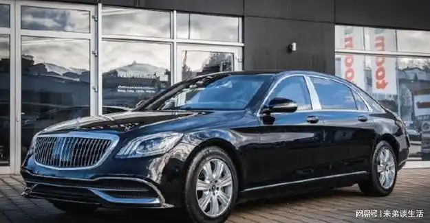 周鸿祎卖掉迈巴赫s600换上国产智能电动车