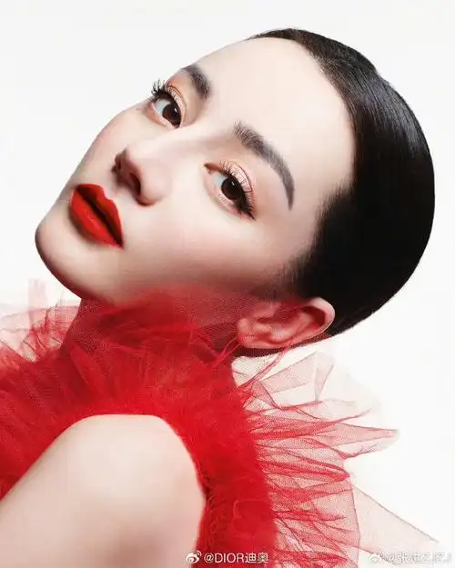迪丽热巴迪奥全球彩妆及香氛代言人##迪奥全球品牌大使迪丽热巴##jin