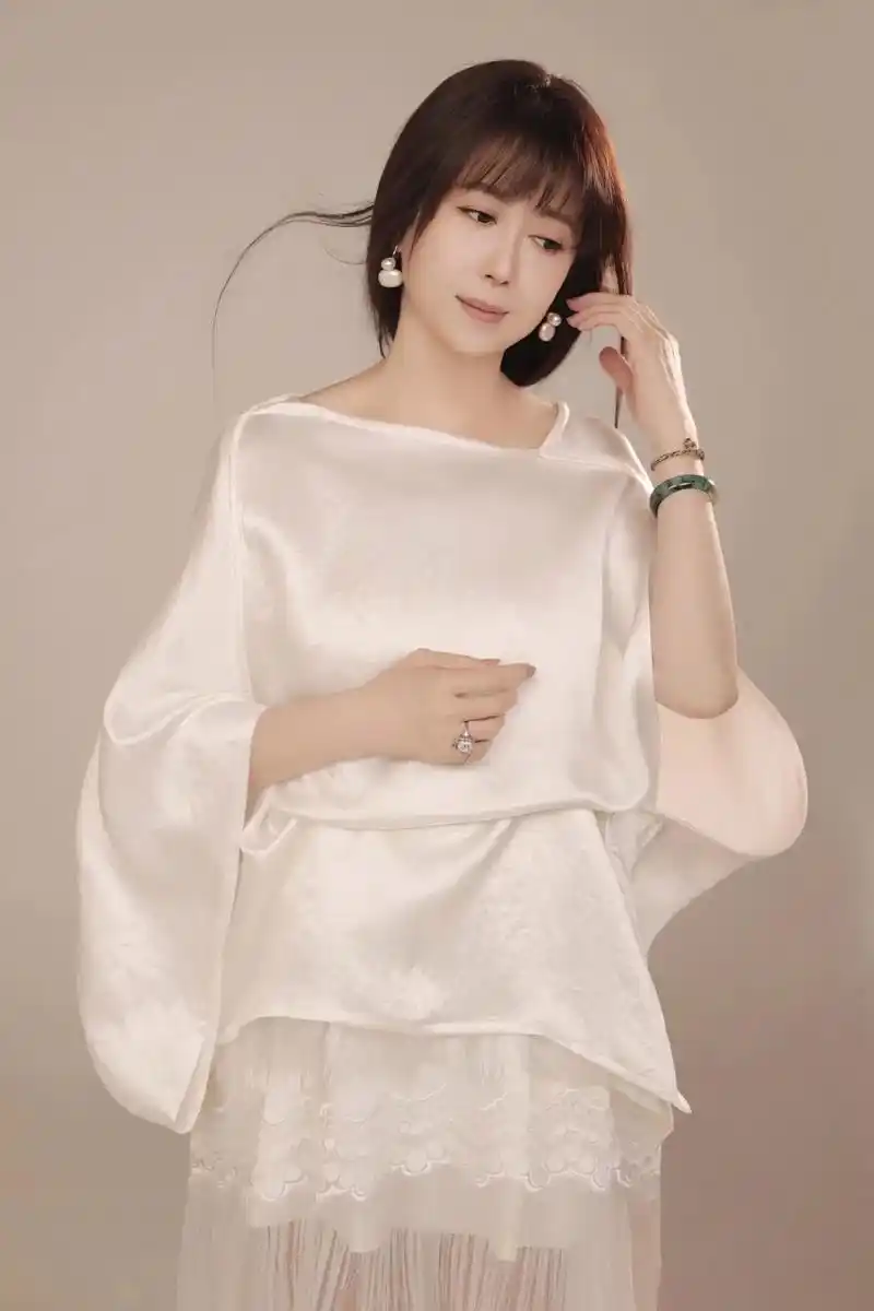 孟庭苇#娱乐大赏# #一眼沦陷# #惊艳瞬间