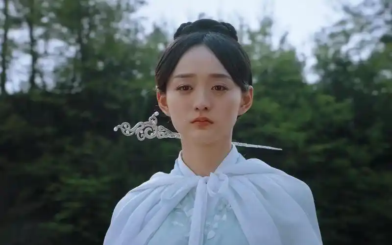 电视剧凤弈何泓姗成贵妃徐正溪再度执掌江山