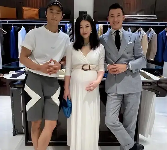 拉波埃尔坎(朱珠:4段感情,前任个个都是"人物",37岁选择了嫁给普通人)