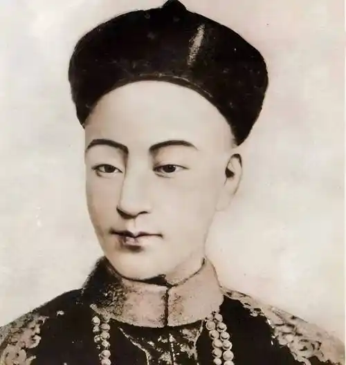 慈禧_袁世凯_皇帝