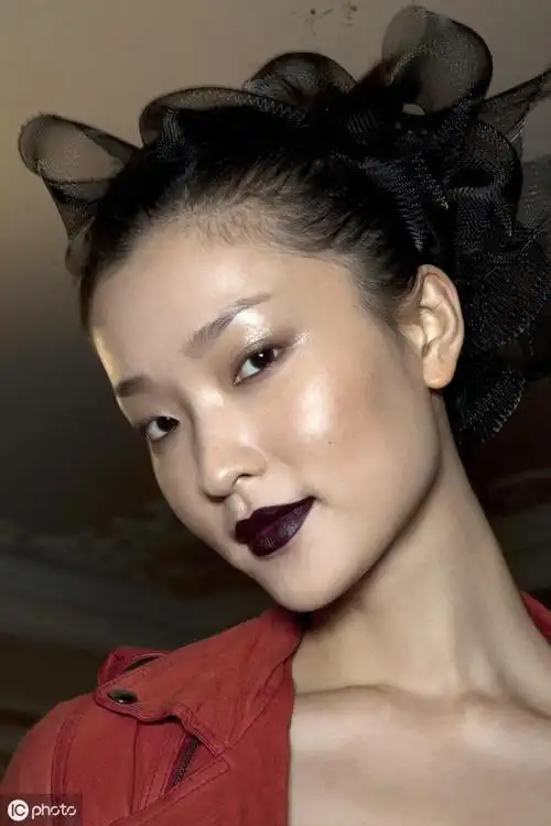 名模杜鹃图片清冷范十足的女星杜鹃