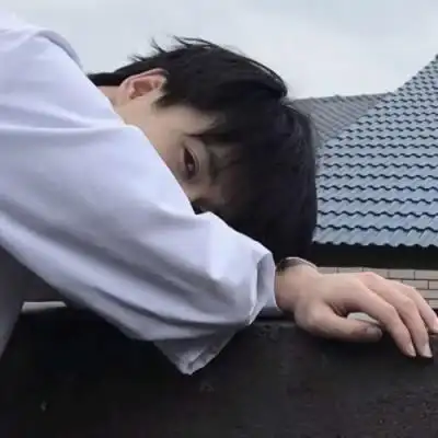 侧脸杀男生头像_腾讯新闻