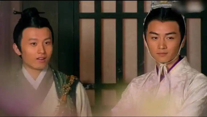 原来成毅和陈晓还一起拍过《王的女人》