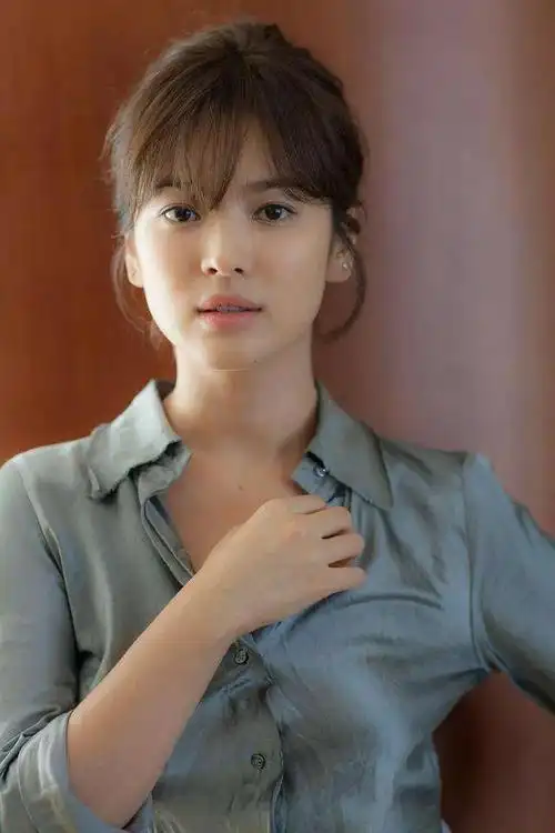 性感迷人,清秀貌美——宋慧乔高清美图集_网易订阅