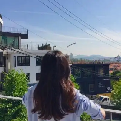 长发背影女神头像