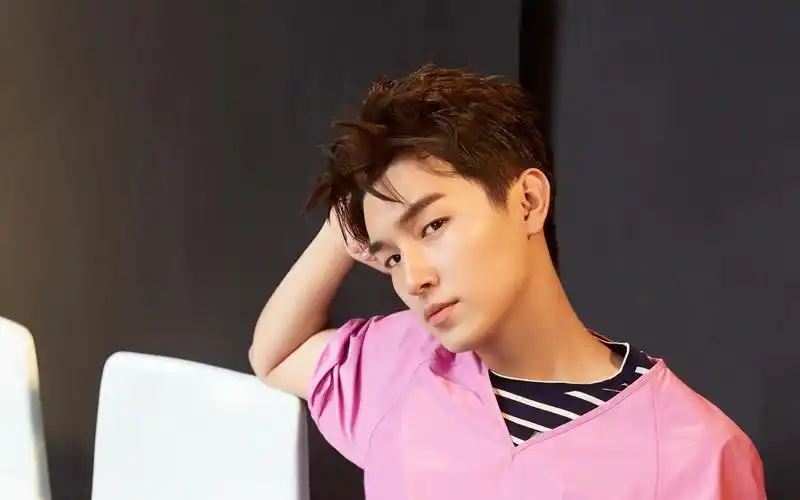 杨旭文高清写真图片桌面壁纸