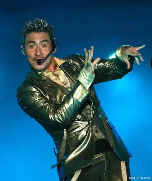 张学友:华语乐坛和电影界的代表人物,传奇的艺术家