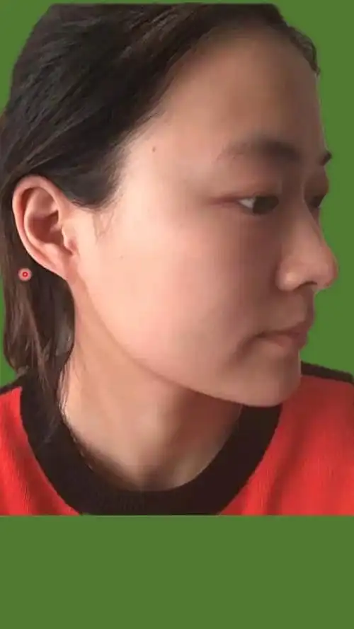 耳朵偏薄偏尖缺少福气