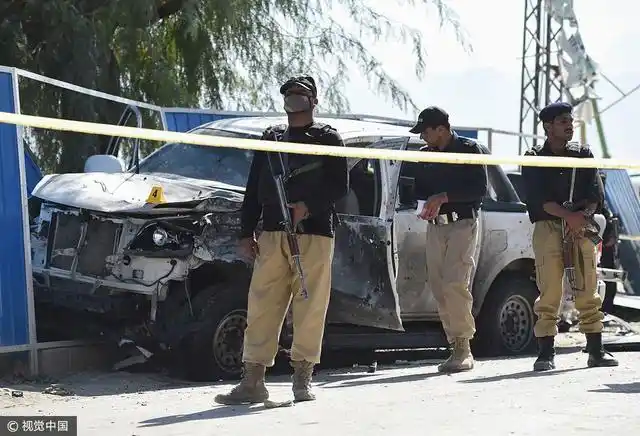 巴基斯坦一高级警官汽车遭炸弹袭击 3人死亡