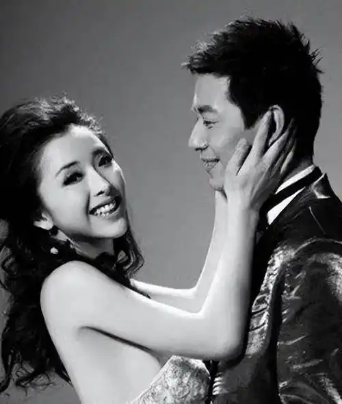 未嫁未娶的3位上海籍主持人,才貌双全,最小年纪都40岁_路易_戴军_王冠