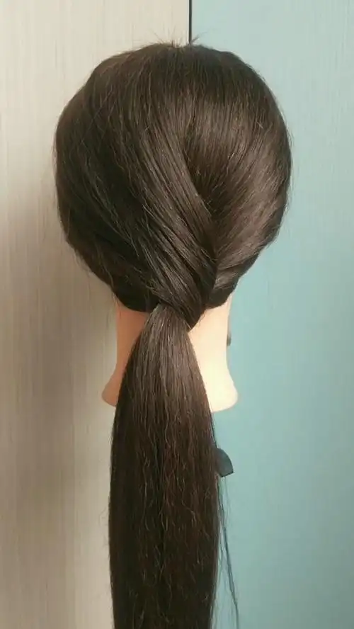 知性优雅气质女性低马尾发型教程