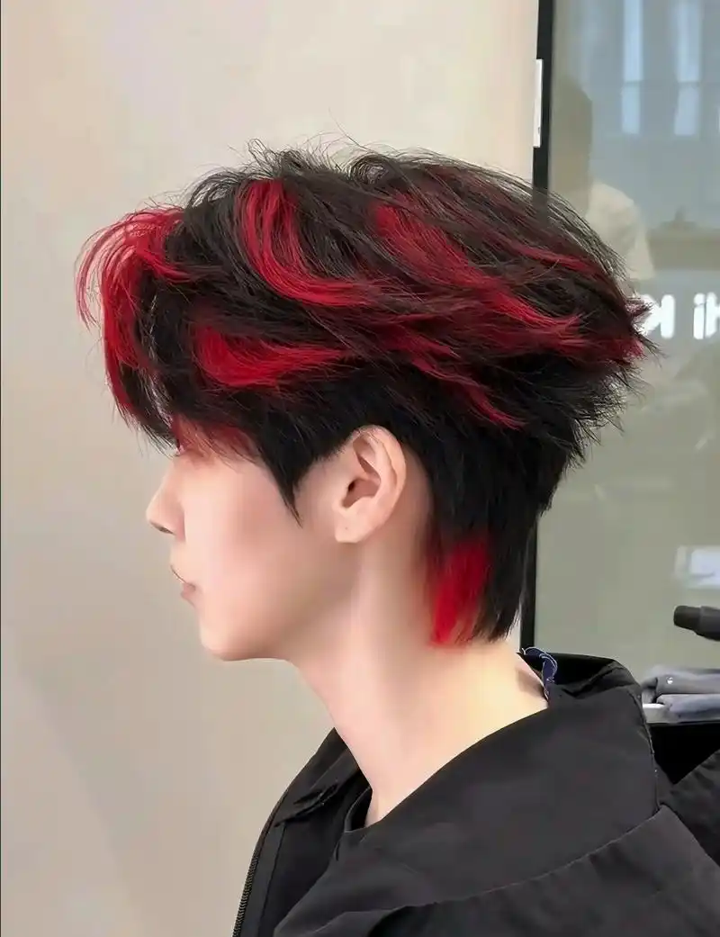 男生潮色染发推荐 #高考后一起染这个发色 #男士发型 #三七分发型