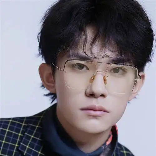 易烊千玺同款眼镜