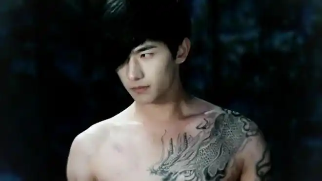 老九门张启山身上的穷奇纹身代表什么特殊含义