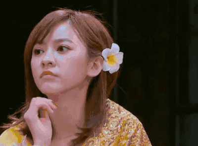 陈意涵-花瓣网|陪你做生活的设计师 | soogif soogif出品