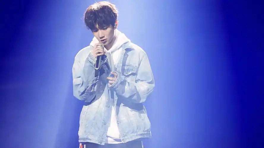 回车桌面>电脑壁纸>明星>大陆明星>可萌可帅的王源>相关标签可萌可帅