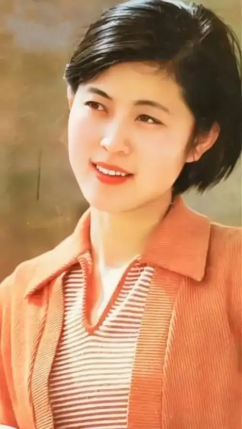 倪萍20张精美的照片