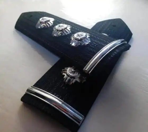 99式警服的那些细节改动,感受我国列装时间最长的一款警服_网易订阅