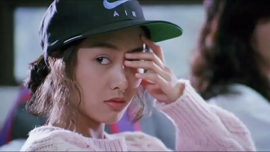 朱茵年轻的时候到底有多漂亮看了照片再评价