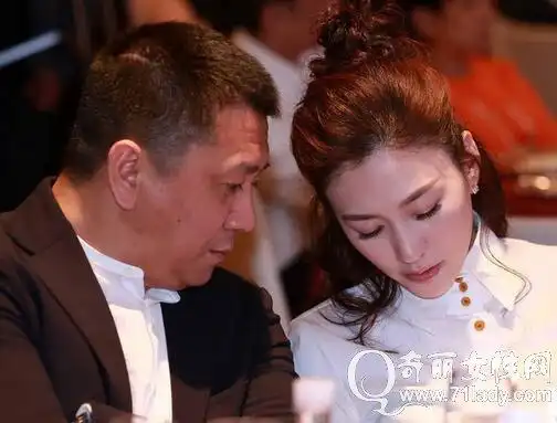 李小冉徐佳宁甜蜜出游 李小冉老公徐佳宁出生高干家庭(2)