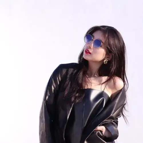 国民初恋裴秀智的清新穿搭超时髦清新治愈风满满时尚感