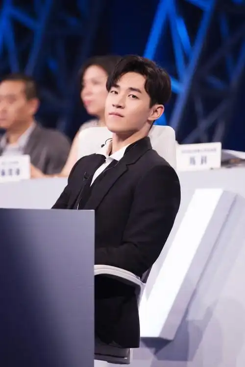 音乐综艺节目 《声入人心》 出品人:刘宪华 小提琴舞台秀