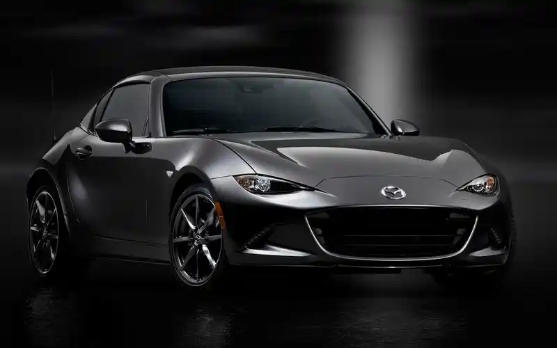 2017 马自达 mx-5 rf 汽车海报高清壁纸