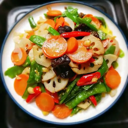 清淡的菜谱家常菜(清淡的菜谱家常菜图片)