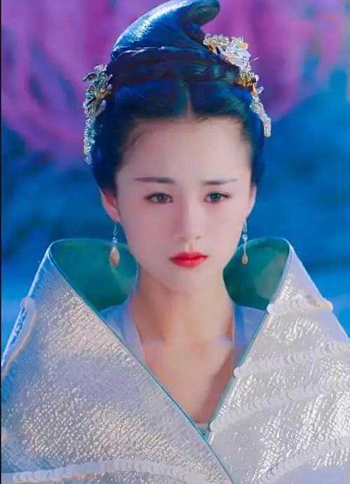 安悦溪因参演《花千骨》爆红,新剧开播不输女主赵露思