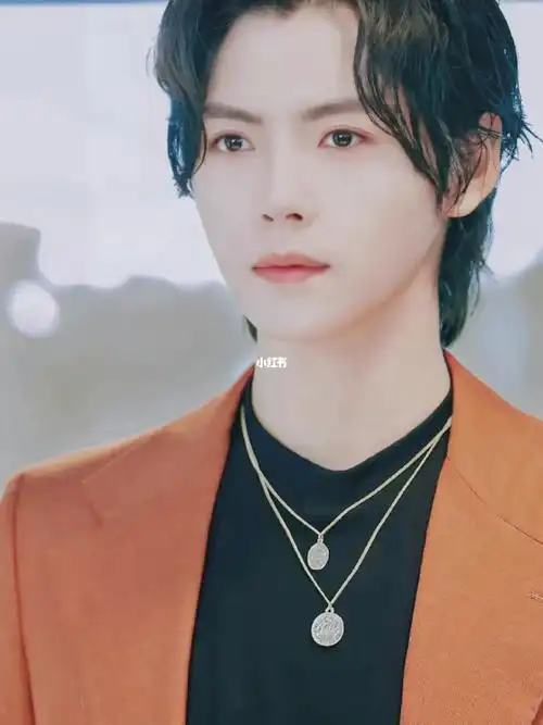 肖宇梁  鱼粮的新剧开播了,没时间去看,看预告