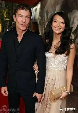 章子怡的富豪前男友瘦骨嶙峋像小老头神秘暴富却超级抠门