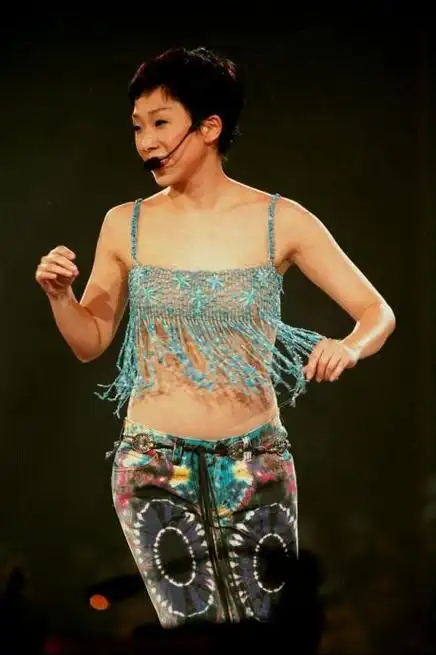 林忆莲:主丑到美的演变(1)