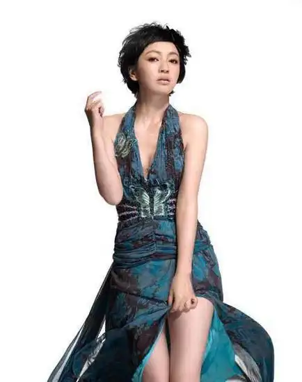 组图:罗海琼初夏异域风情写真演绎另类美感