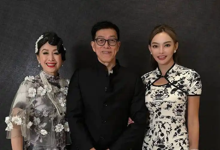 张利华_生活_王玉环