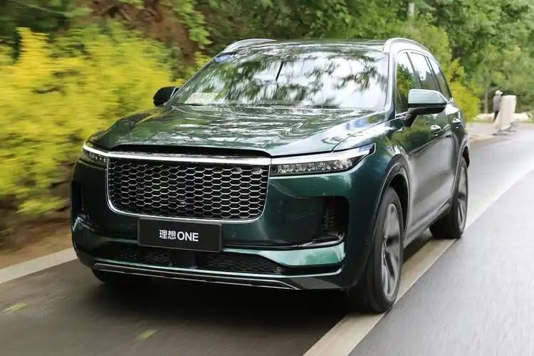 「七迈车自助洗车」理想汽车新增数家交付中心,拉萨也能原地提车,看看