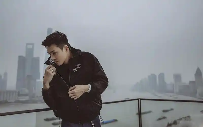 大陆明星,帅气,帅哥,写真,陈伟霆,演员,大陆男明星,壁纸,1920x1200